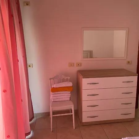 Henfjor Villa & Apartment Sarande Exterior photo